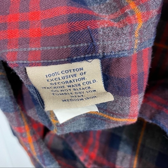 BILLS KHAKIS Men’s Red Niantic Plaid Flannel Shirt Medium - Picture 5 of 5